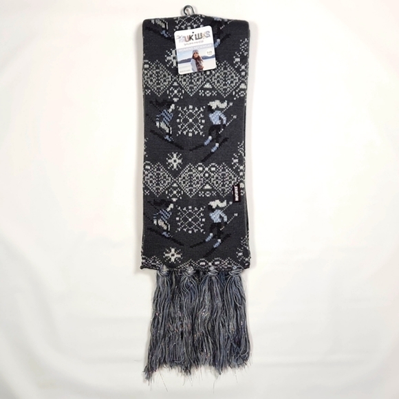 NWT Muk Luks 67" tassel Scarf, Dark Grey Heather OSFM Designed in Milwau… - Picture 10 of 13
